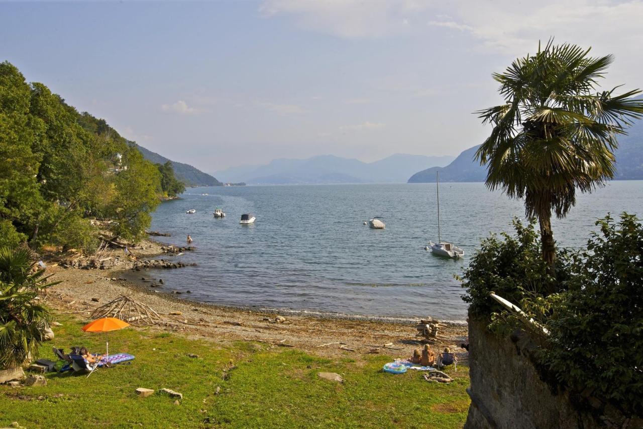 Bella Casa Alla Spiaggia トロンツァーノ・ラーゴ・マッジョーレ エクステリア 写真